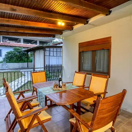 Nyaraló Bliss, Chalkidiki, Greece Néa Potídea
